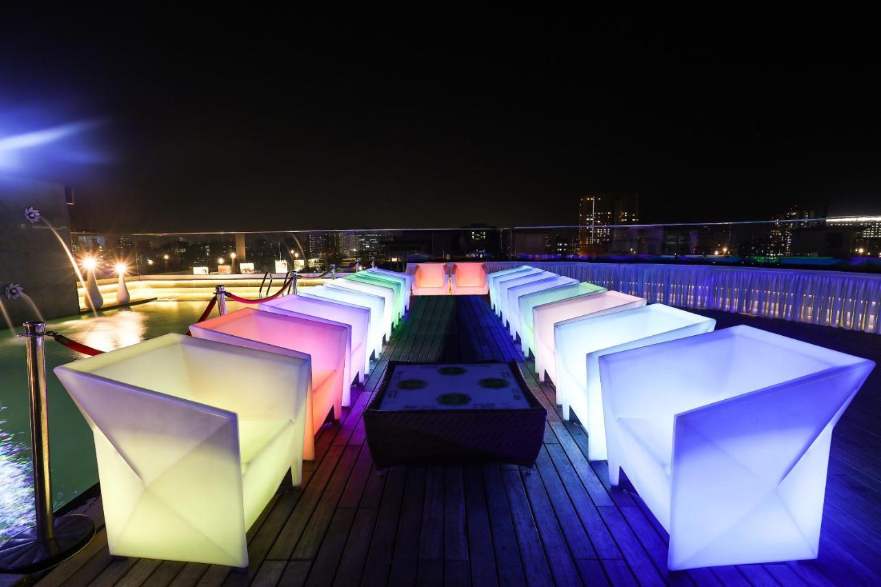 The Empresa Hotel Bombay Exterior foto